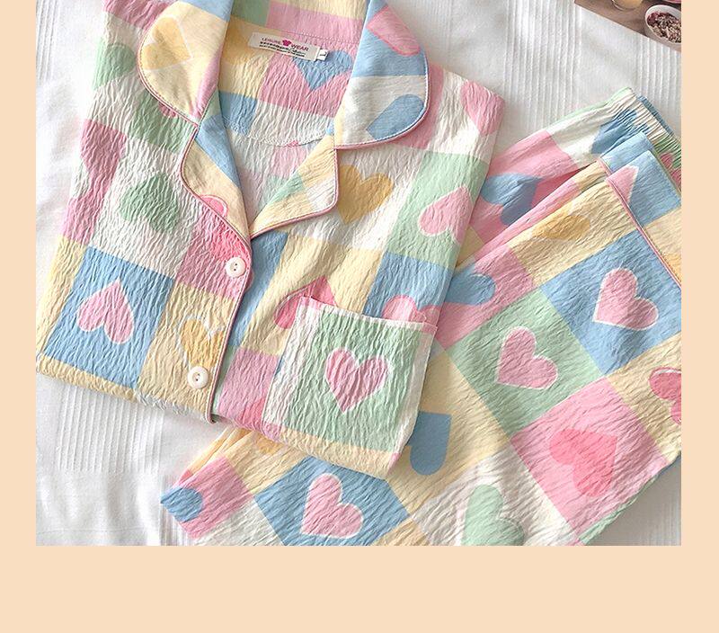 女士多彩愛心印花睡衣套裝，長袖紐帶式居家服，柔軟「雲感棉」睡衣，臥室、休閒時光及四季皆宜的舒適居家服