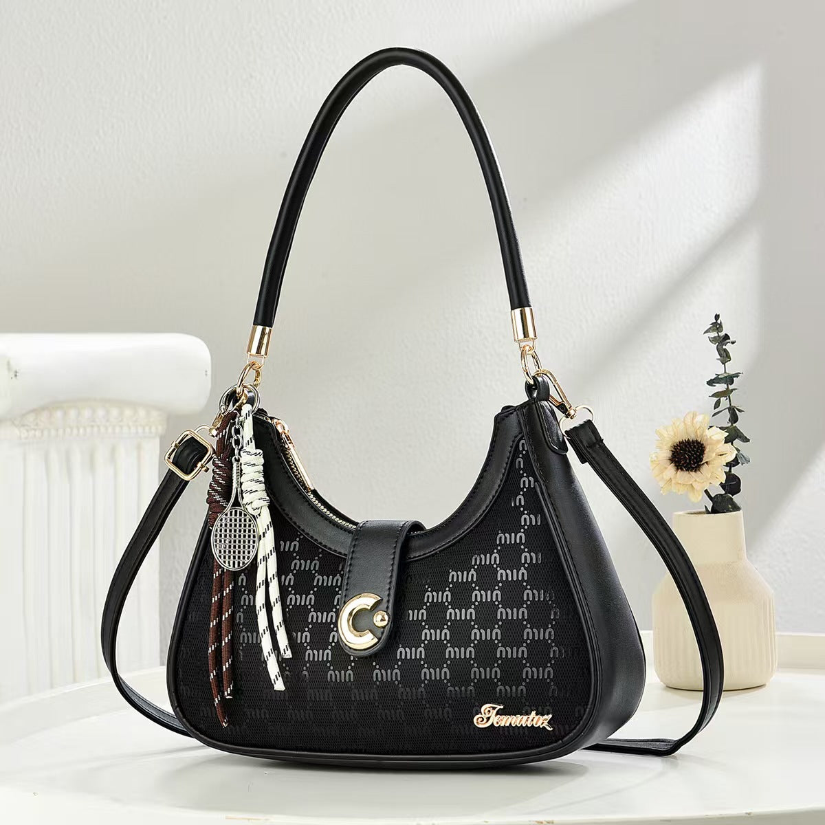 NUNU Gyoza-style canvas bag, unisex (for both men and women), fashionable, crossbody, semi-circular shape, nylon material, suitable for both men and women.