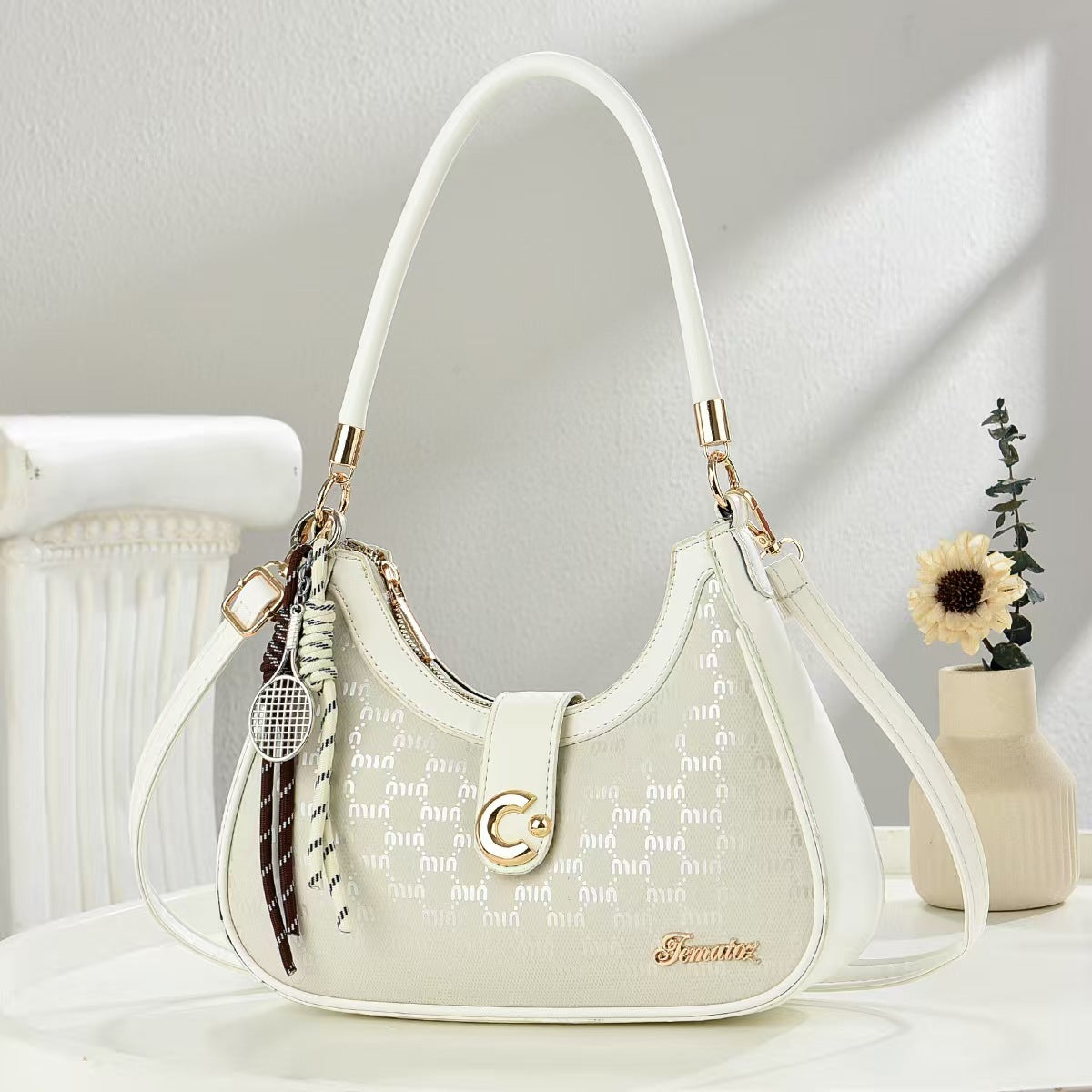 NUNU Gyoza-style canvas bag, unisex (for both men and women), fashionable, crossbody, semi-circular shape, nylon material, suitable for both men and women.