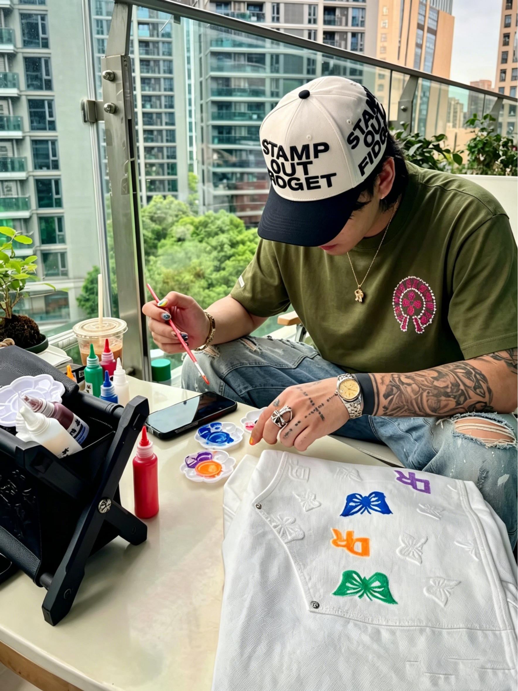 100% Cotton Heavyweight Feel! Retro Vibe Rhinestone Horseshoe T Shirt Men's Summer Boxy Fit Loose Streetwear Unisex Top