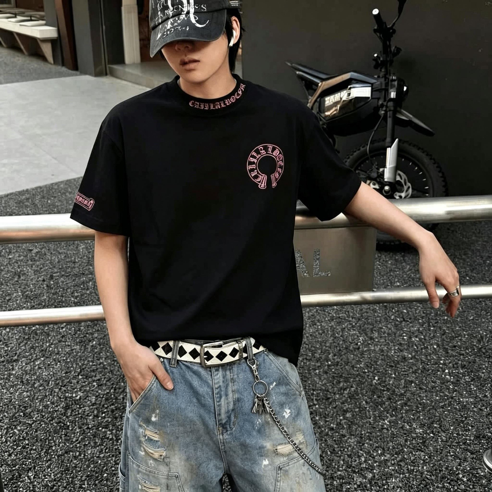 100% Cotton High Street Collar Embroidery T-Shirt Men's Women's Oversize Loose Fit Heavyweight Unisex Couple Streetwear Tee Black/Pink